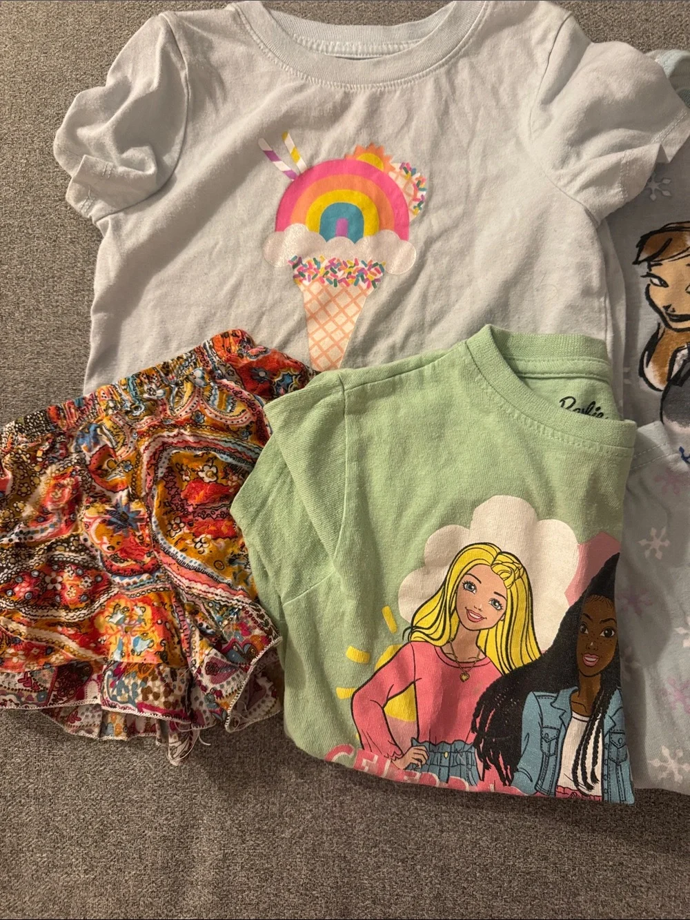 5/$15- Girl’s bundle size 3t